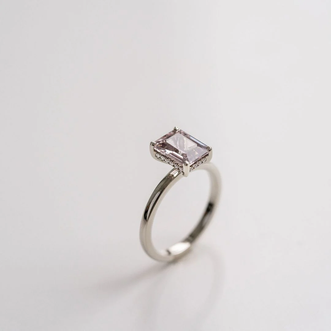 Emerald Cut Grey-Light Purple Sapphire With Diamond Collar - Image 3