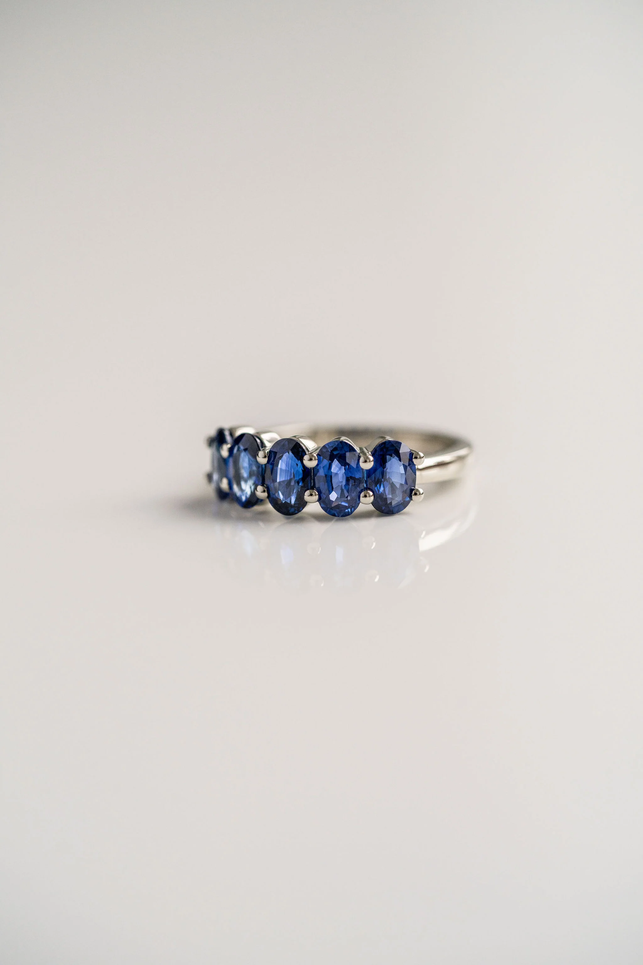 Oval Blue Sapphire Band - Image 4