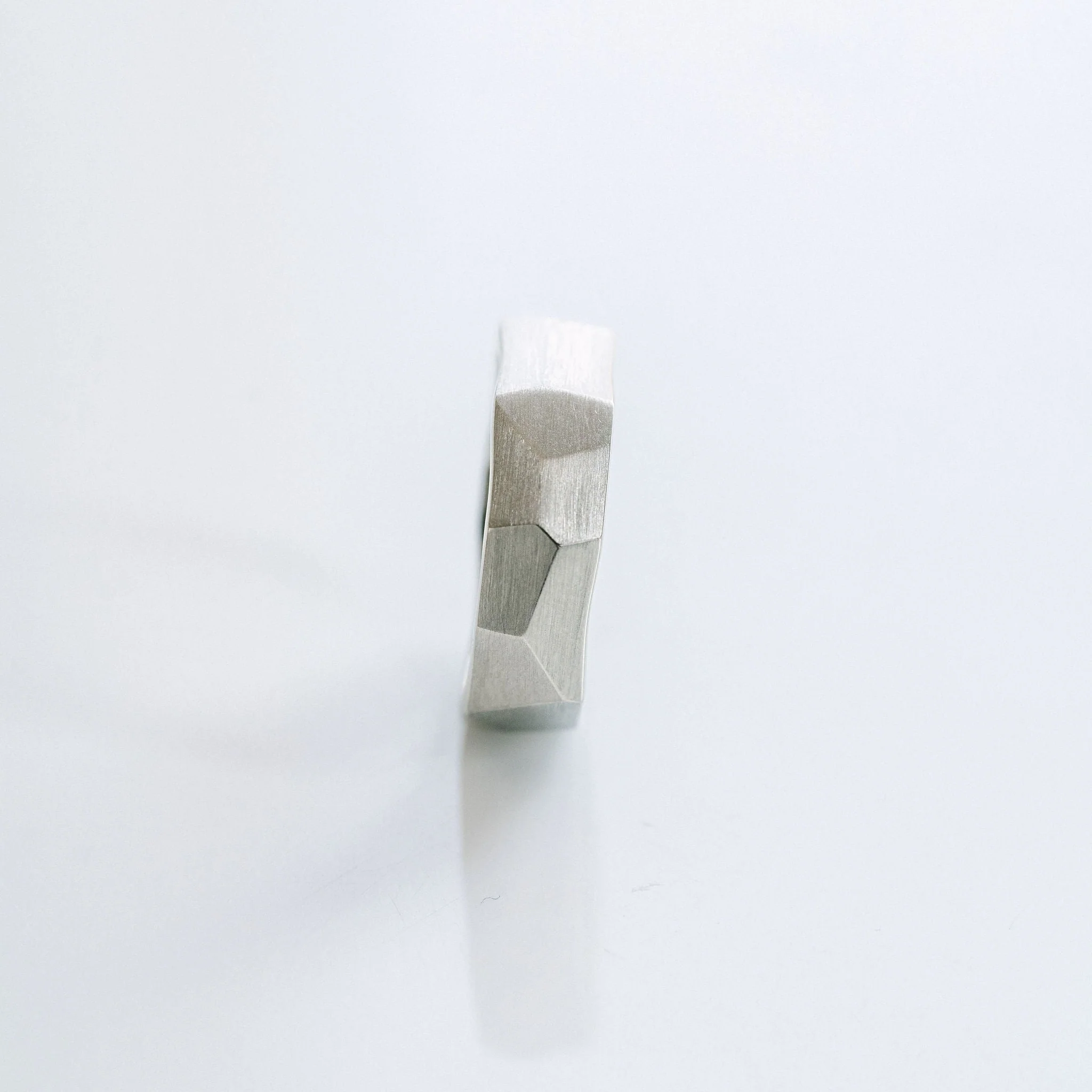 Brushed Faceted Mens Band - Image 7