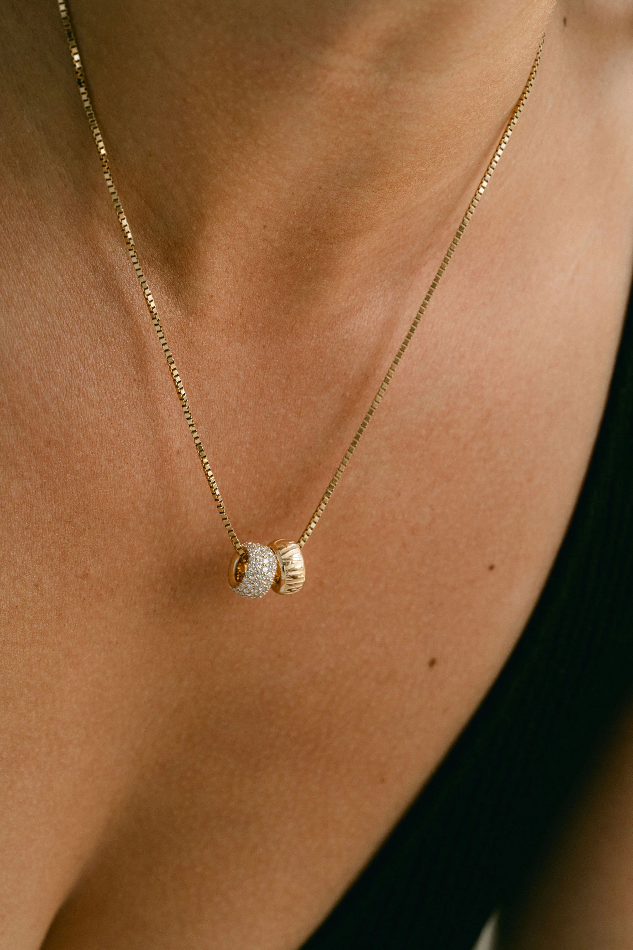 Cavalier Debossed Oval Torus Pendant - Image 4