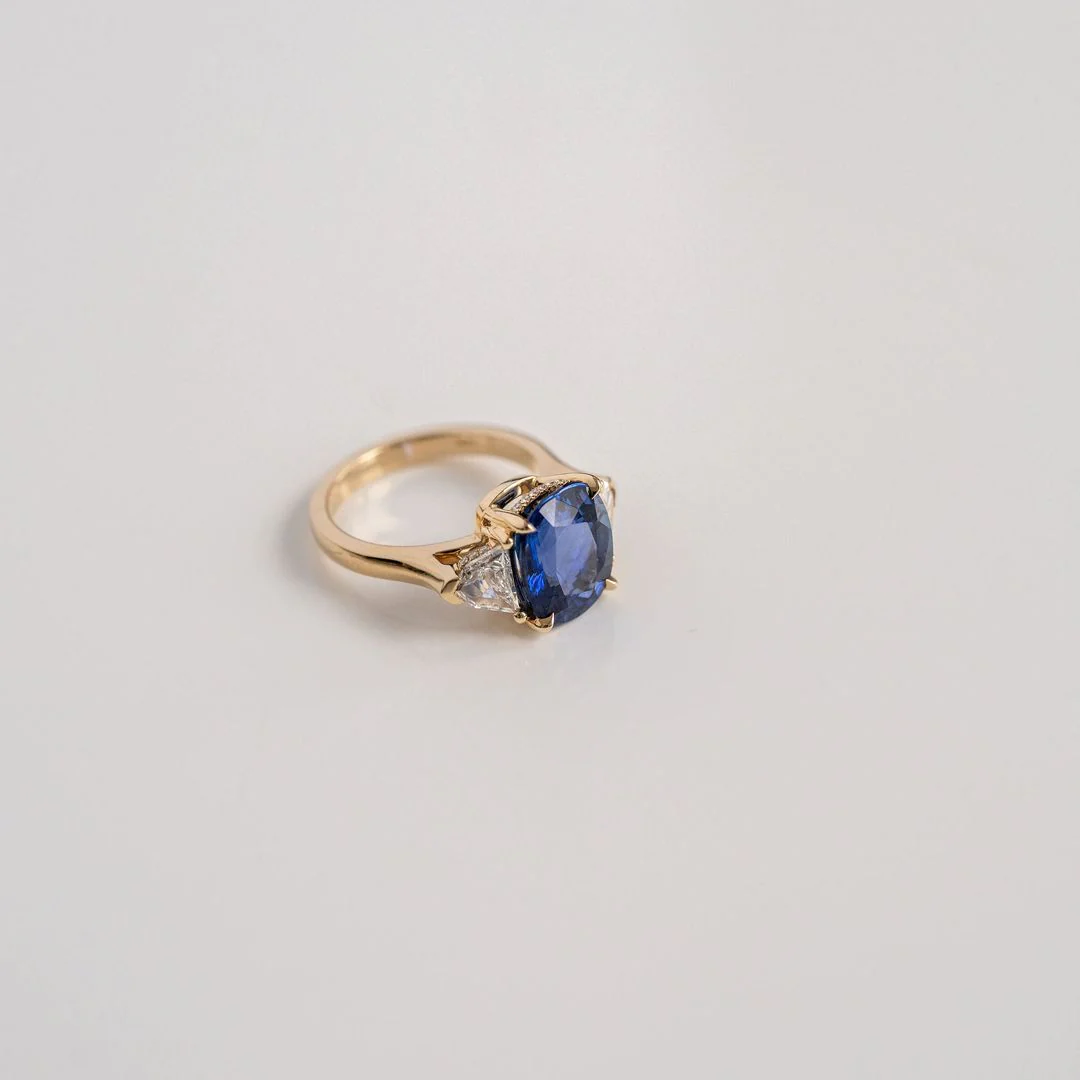 Cushion Cut Blue Sapphire With Cadillac Diamond Accents - Image 3