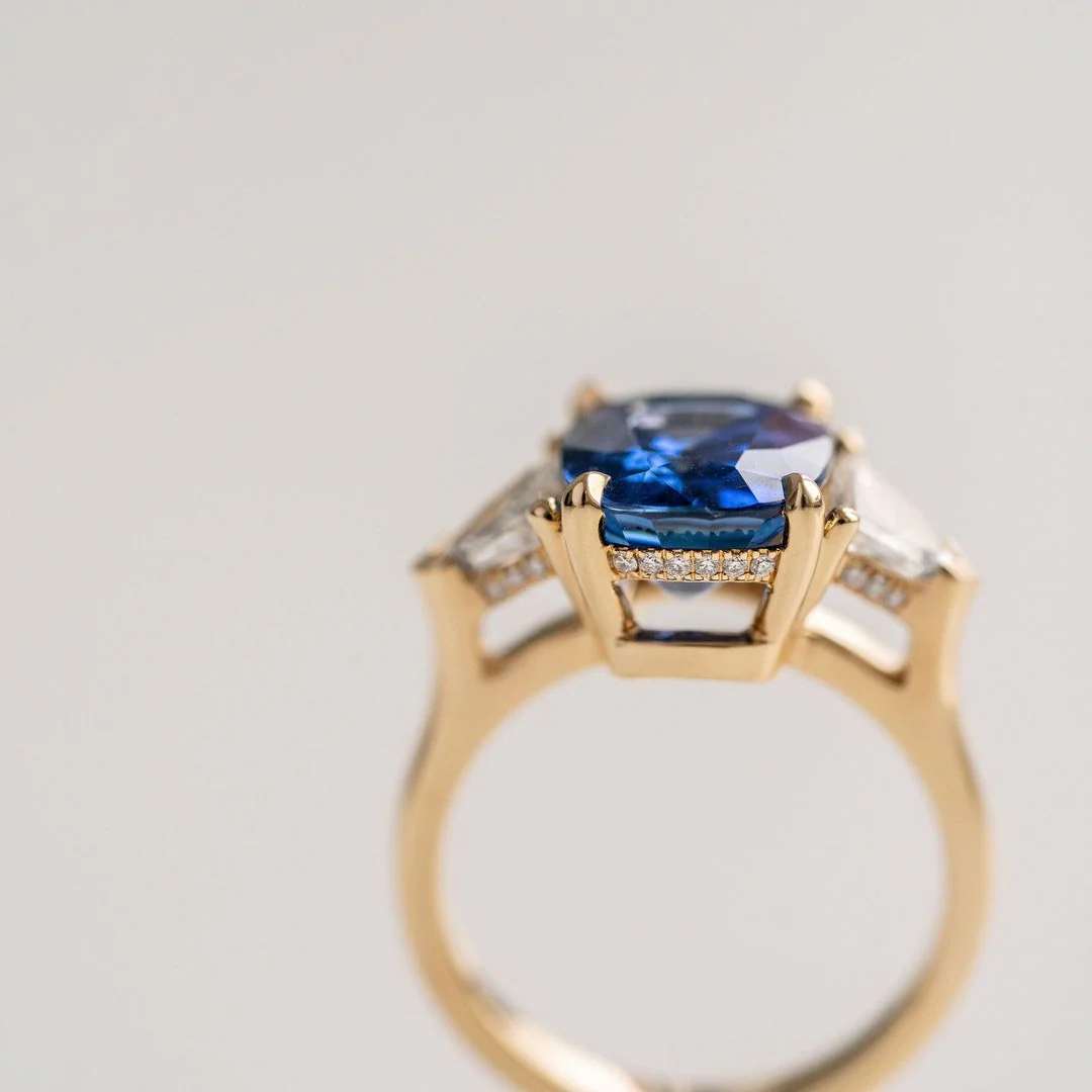 Cushion Cut Blue Sapphire With Cadillac Diamond Accents - Image 5