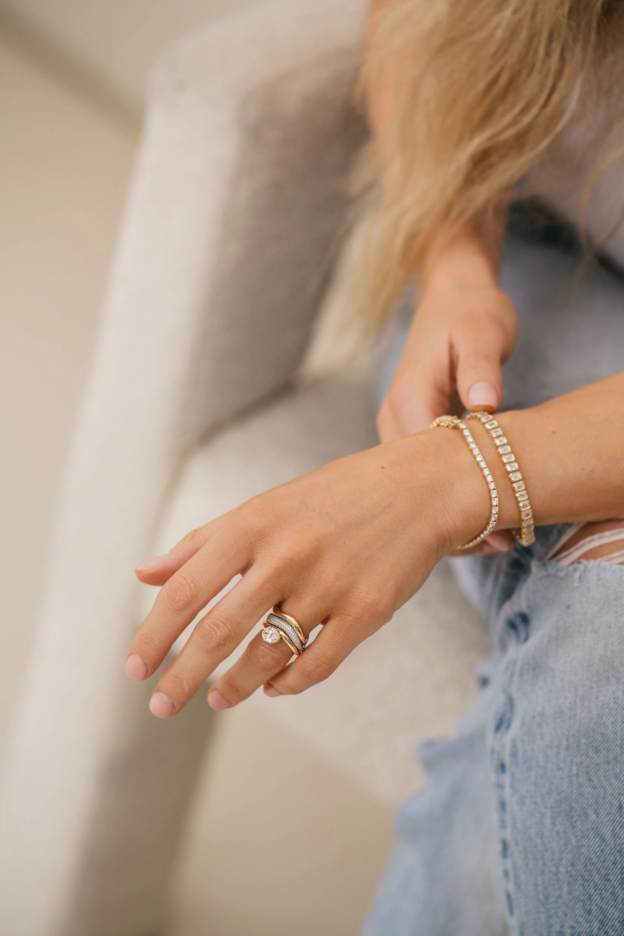 Oval Diamond Embrace Ring - Image 5