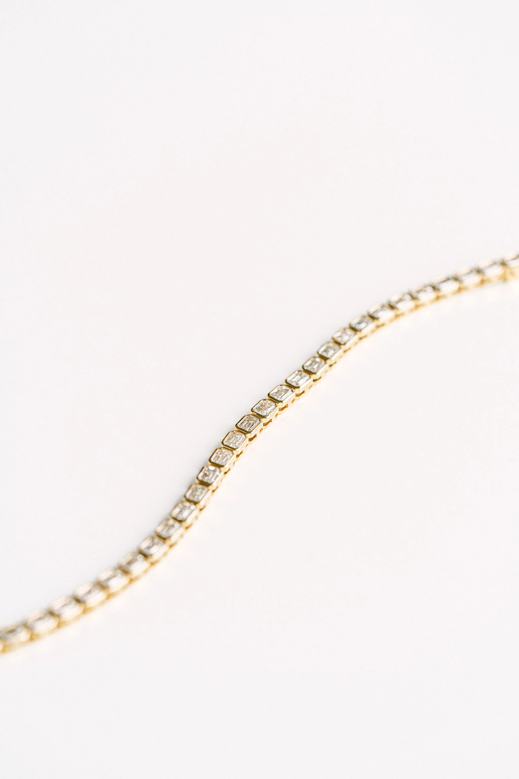 Emerald Cut East-West Diamond Bezel Tennis Bracelet - Image 3