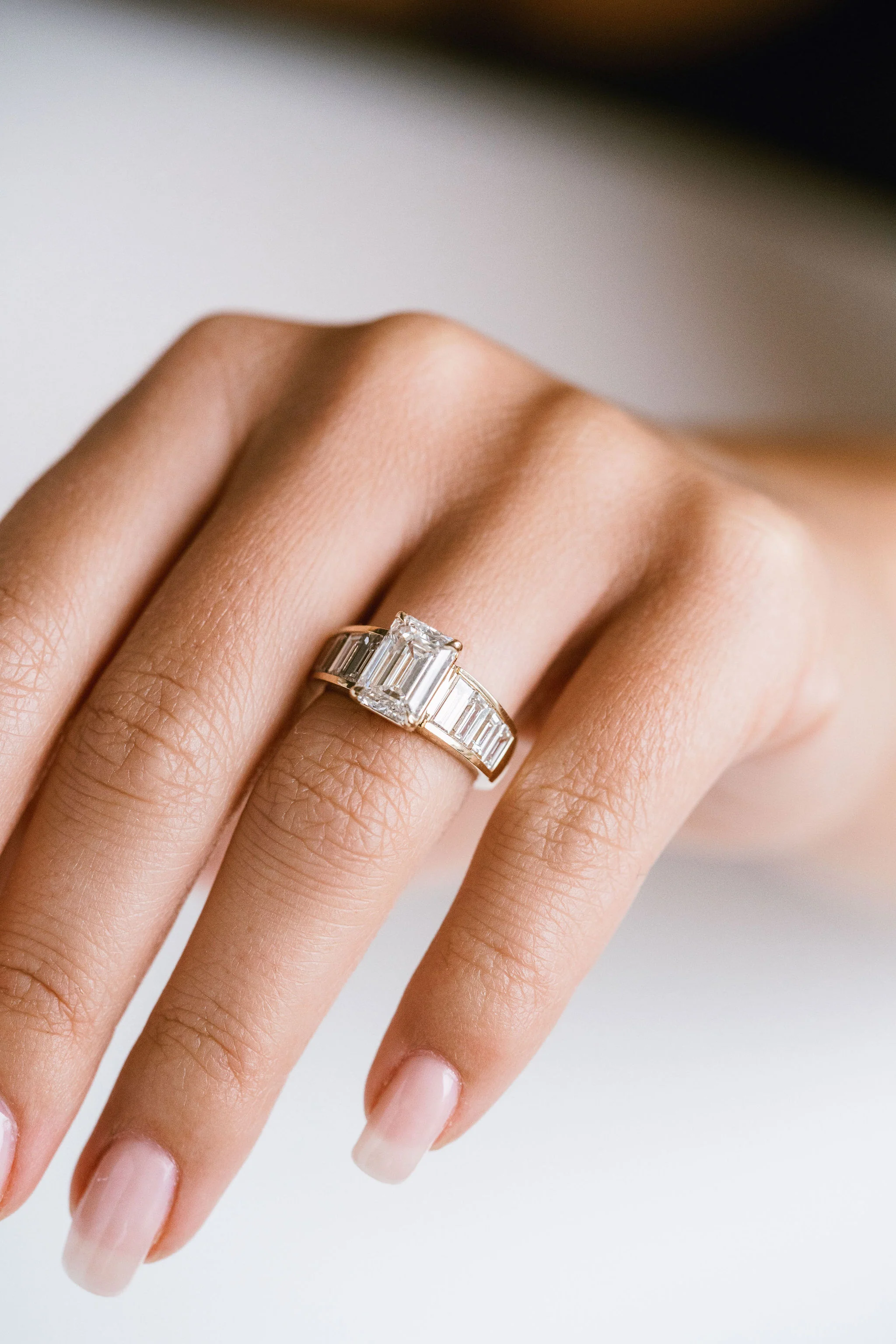 Emerald Cut Diamond With Graduated Baguette Channel Set Accents - Image 4