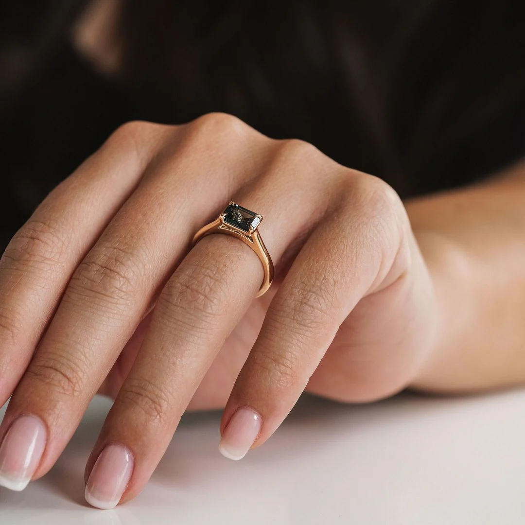 Emerald Cut East-West Blue Green Sapphire Dominion - Image 4