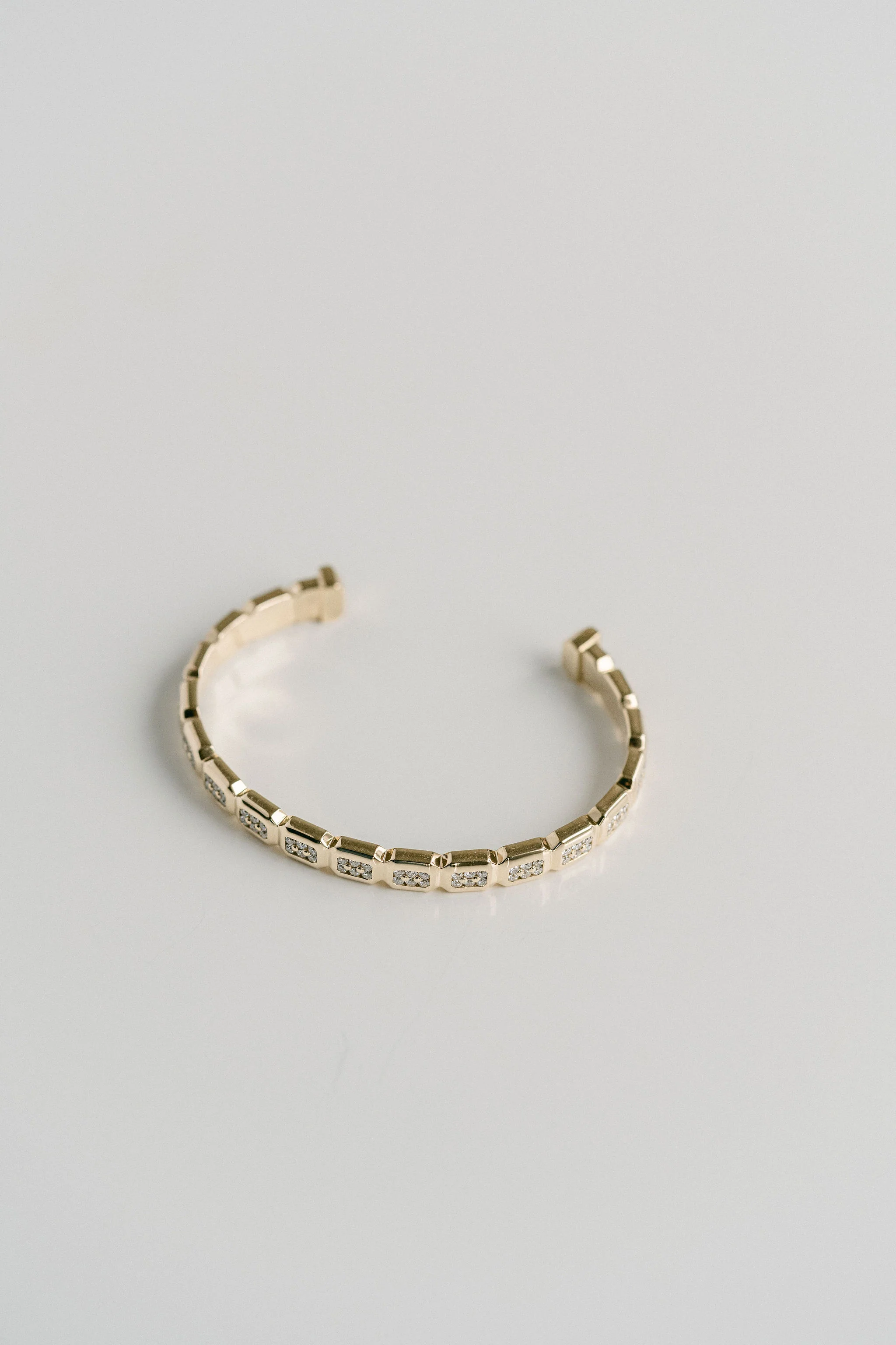 Faceted Geometric Diamond Pavè Cuff - Image 3