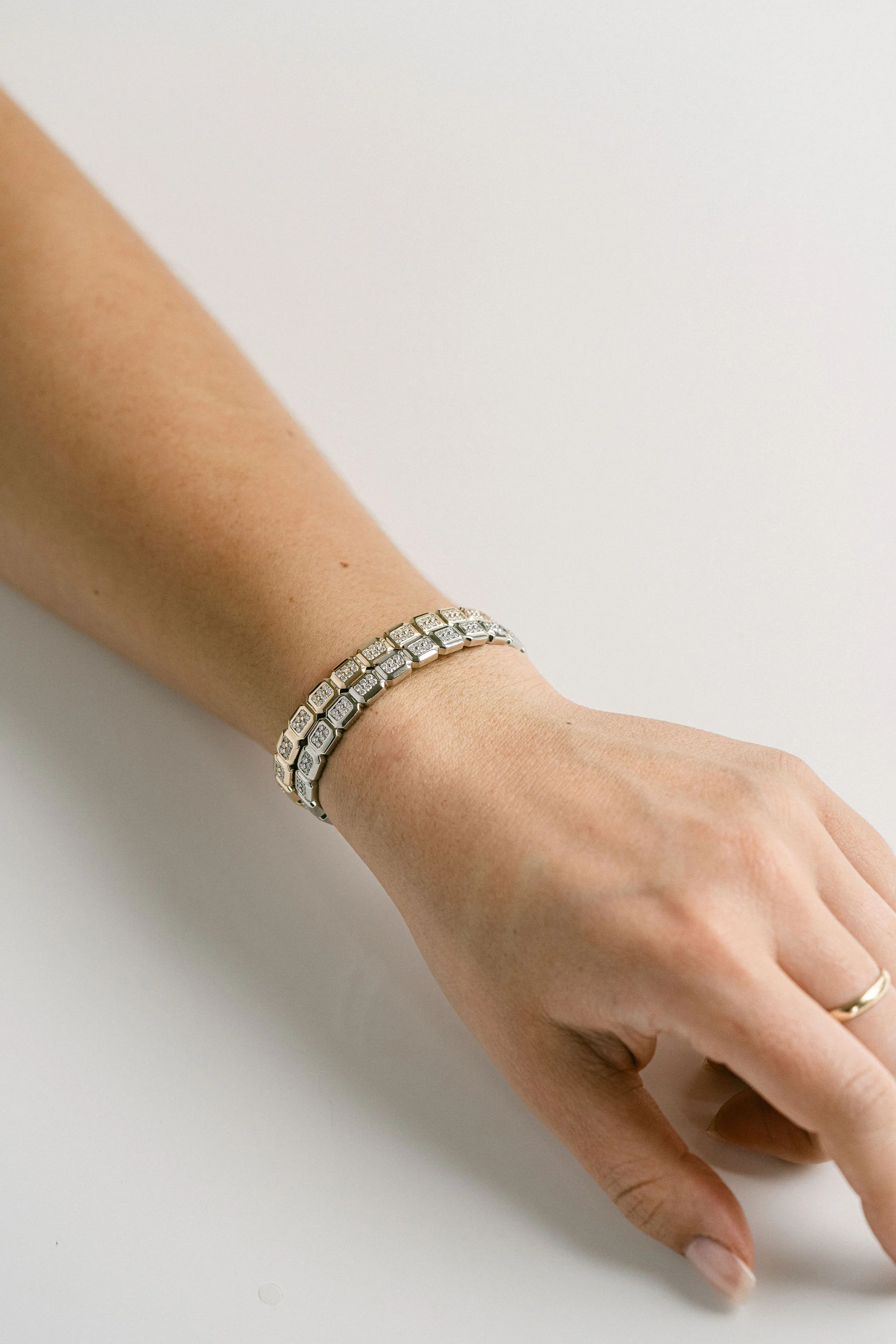 Faceted Geometric Diamond Pavè Cuff - Image 5
