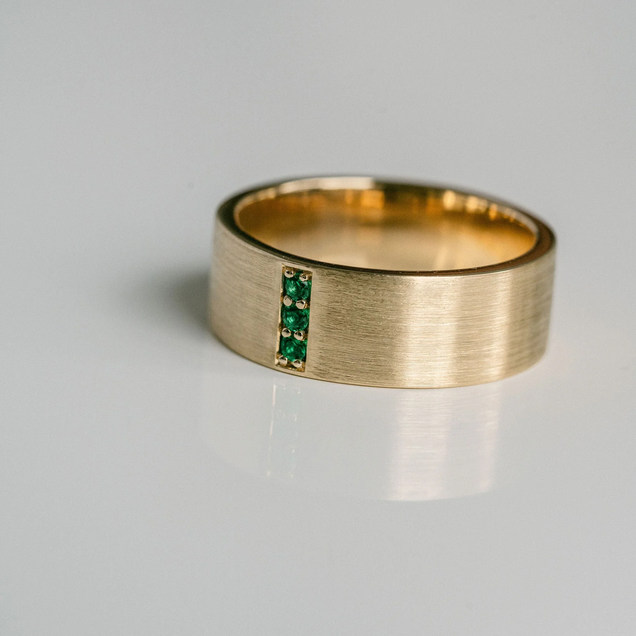 Flat Brushed Mens Band With Pavé Emeralds - Image 4