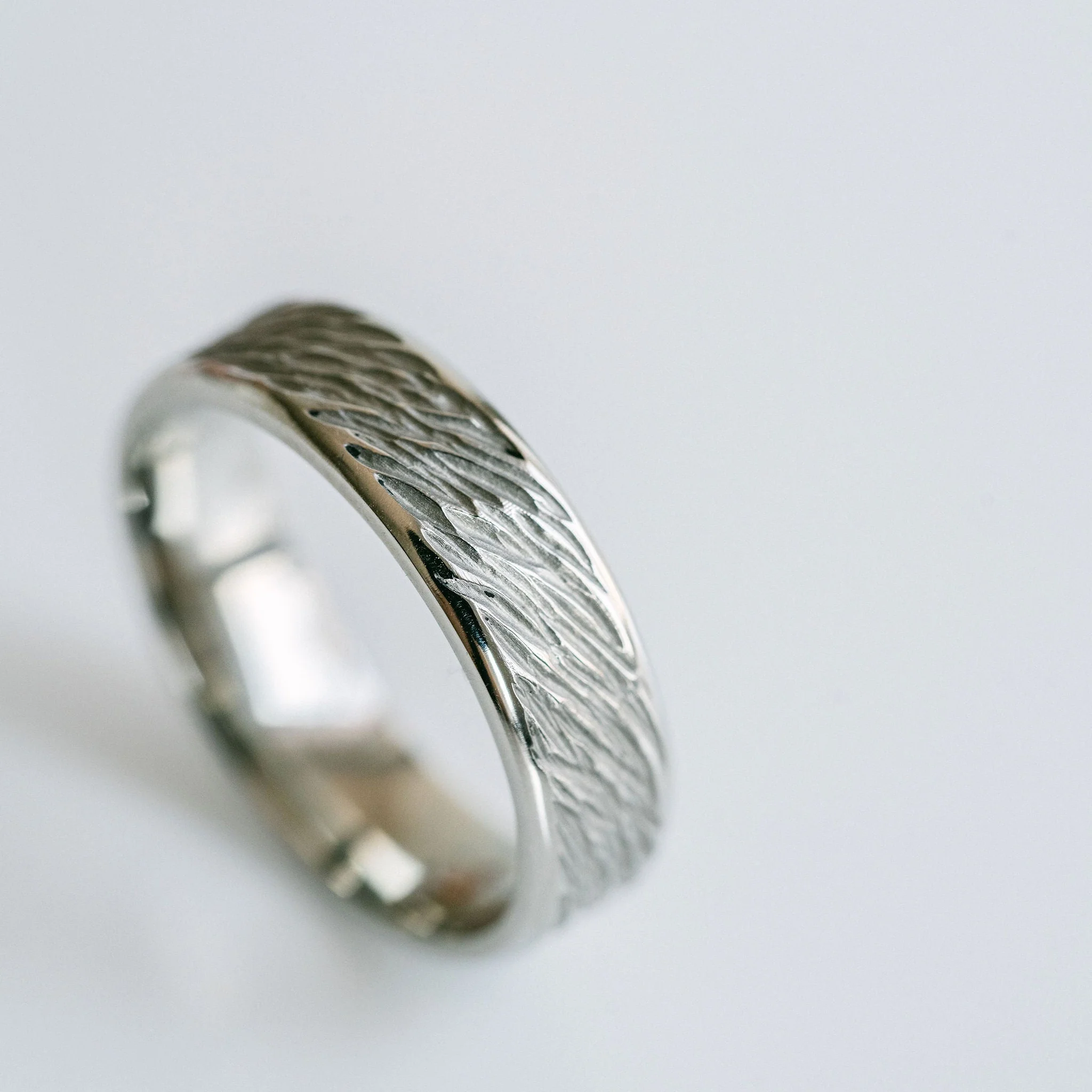 Flat Wood Grain Mens Band With Round Edge - Image 3