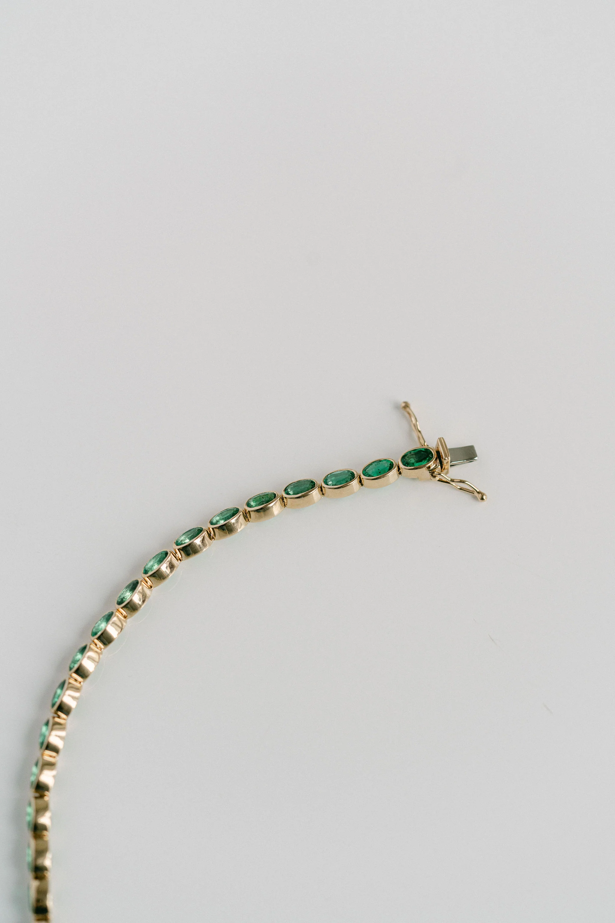 Oval Emerald Bezel Tennis Bracelet - Image 3