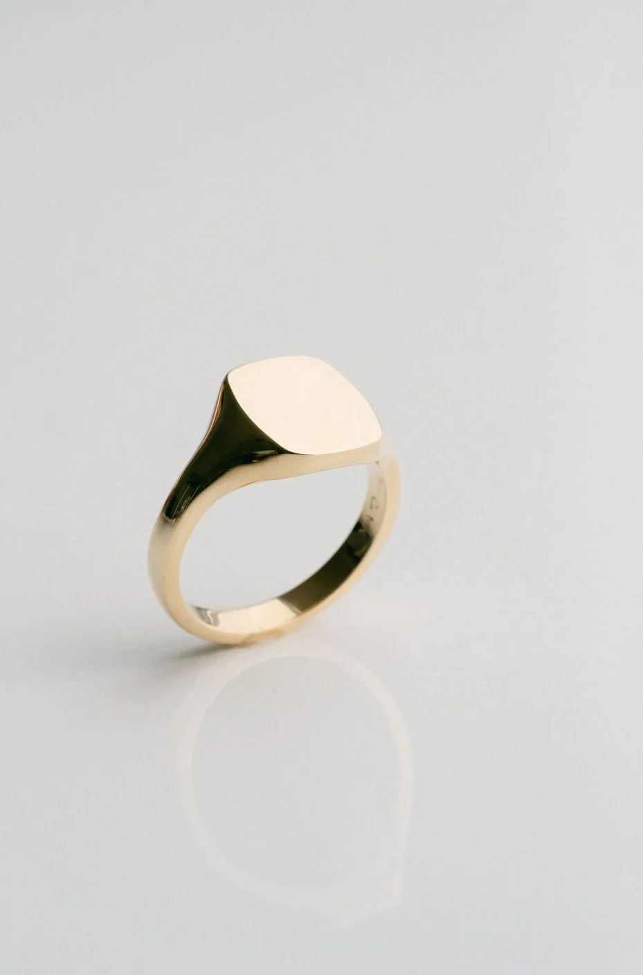Rectangular Mens Signet Ring - Image 3
