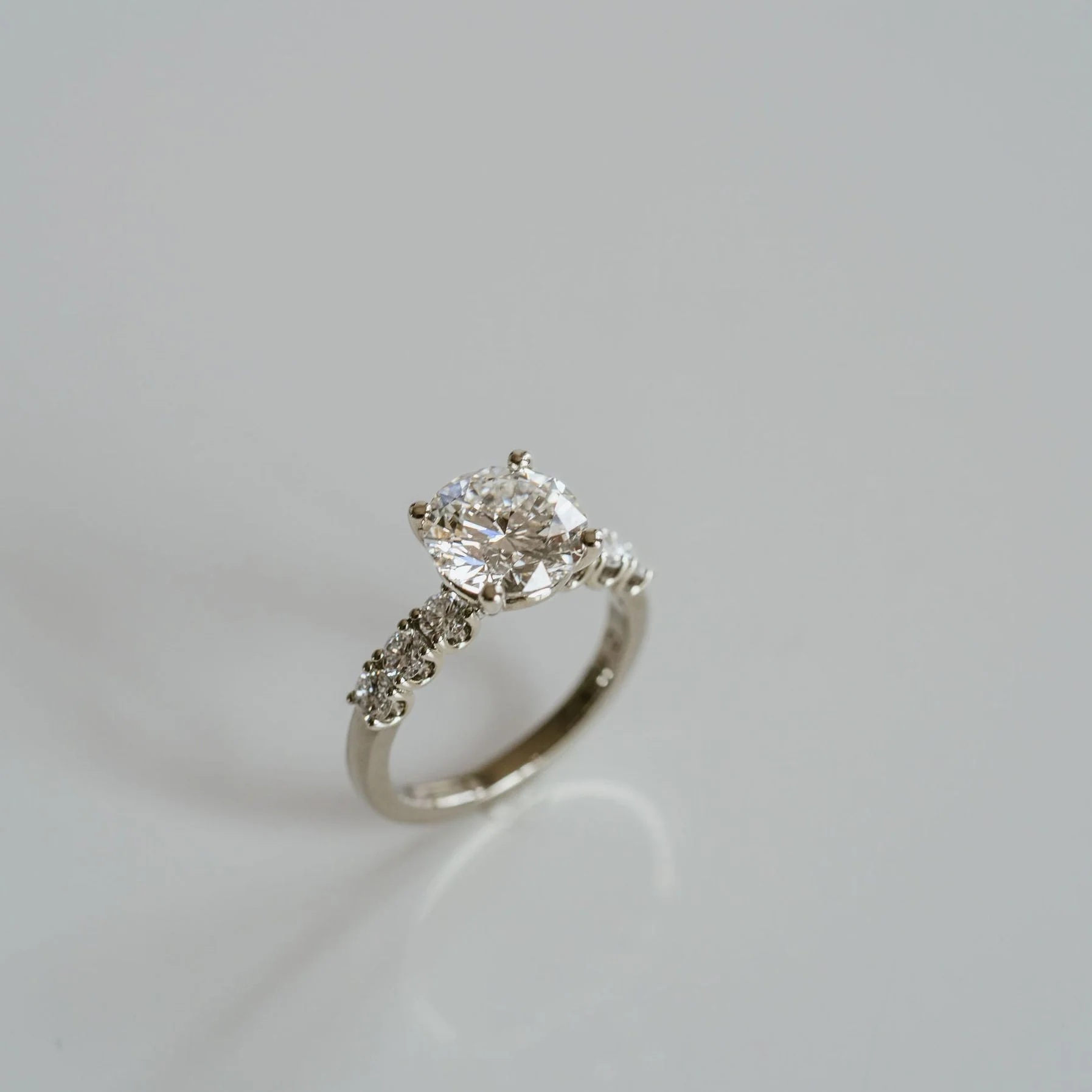 Round Brilliant Diamond Dahlia Ring - Image 3