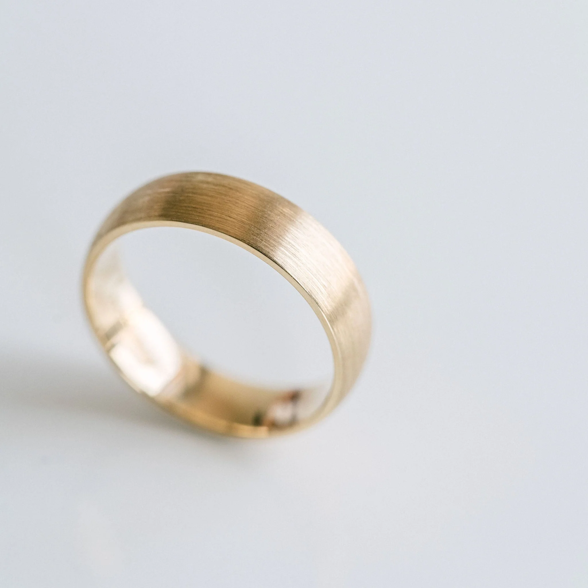 Round Brushed Mens Band - Image 5