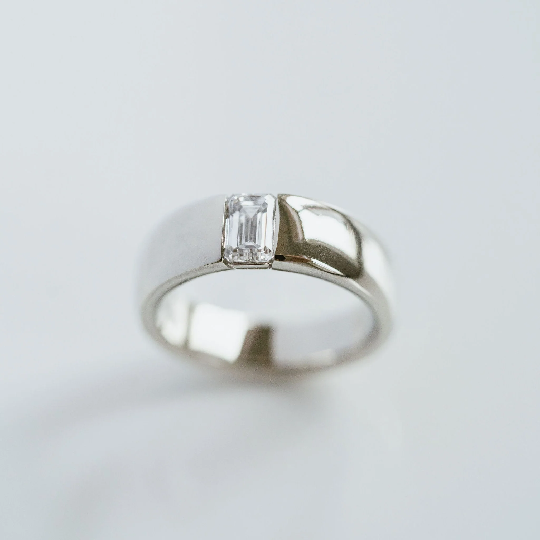 Round Polished Mens Tandem Band With Emerald Cut Diamond - 7mm - Image 4