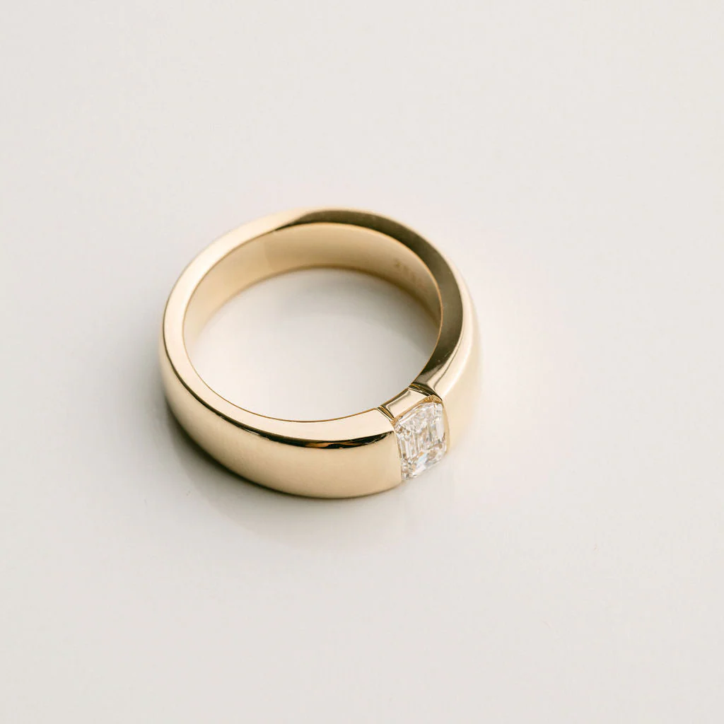 Round Polished Mens Tandem Band With Emerald Cut Diamond - 7mm - Image 6