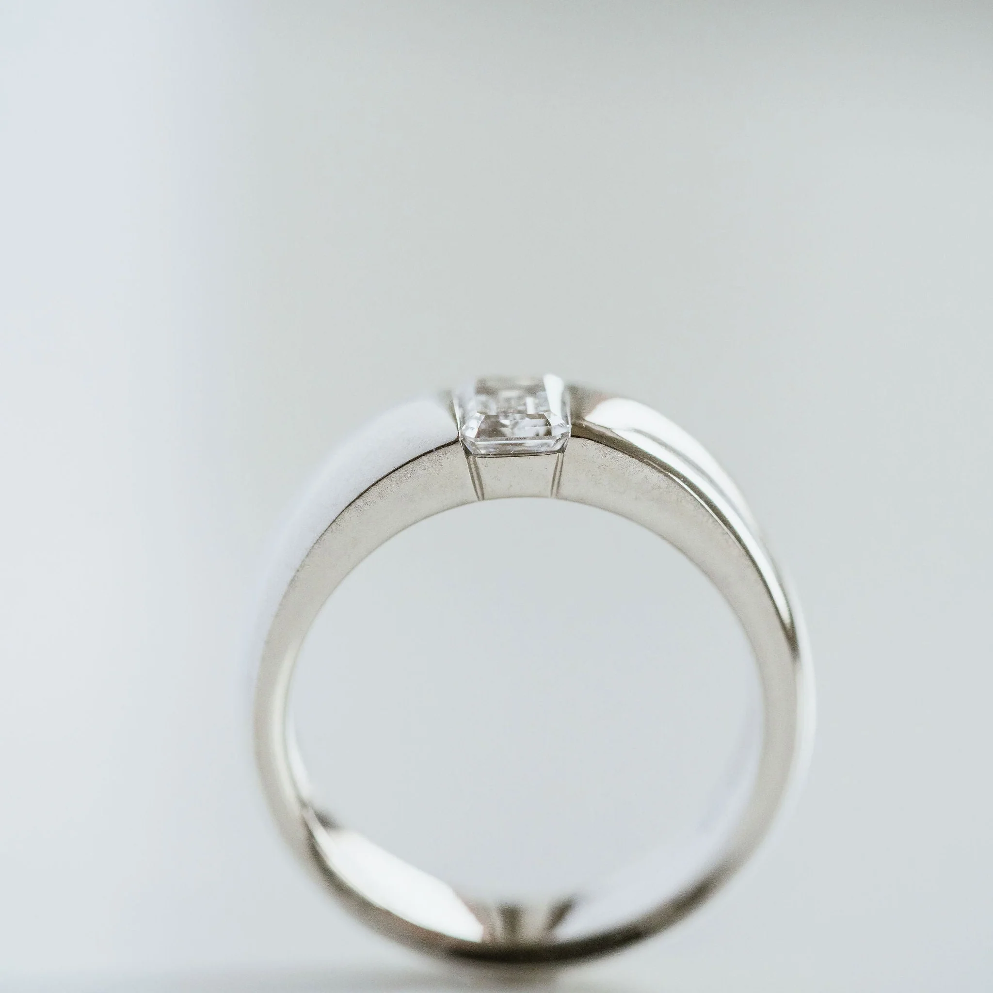 Round Polished Mens Tandem Band With Emerald Cut Diamond - 7mm - Image 8